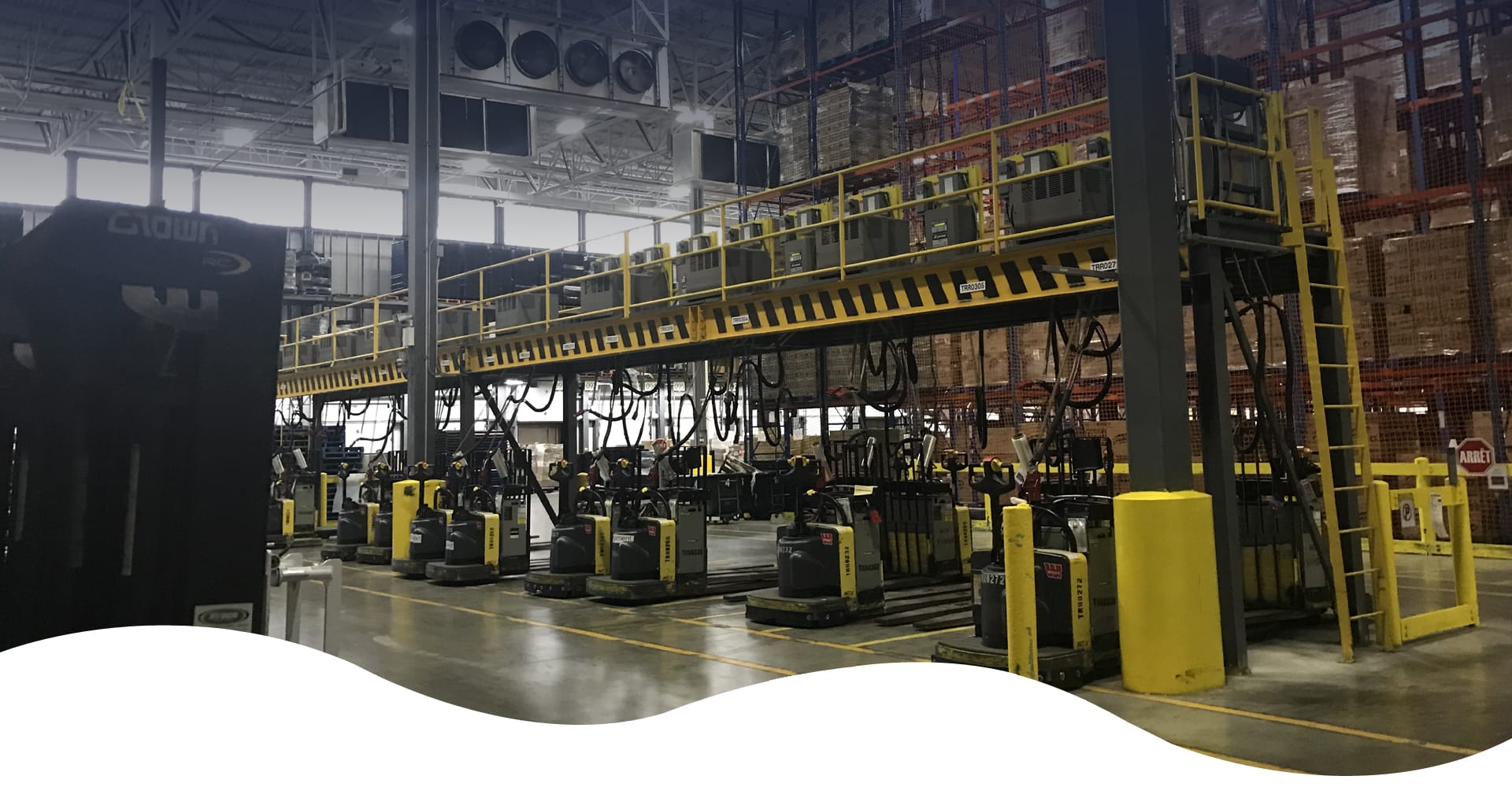 Cold storage energy cost reduction